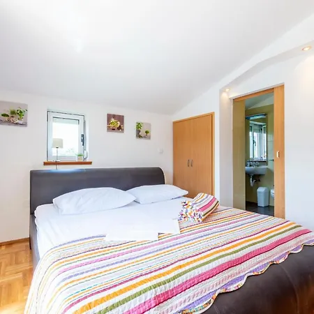 Villa Villa Trilj Trilj